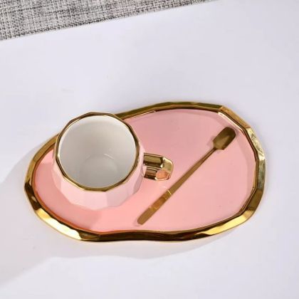 ЧАША ЗА КАФЕ РОЗОВ БРИЛЯНТ