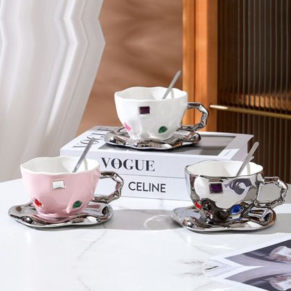 ЧАША ЗА КАФЕ РОЗОВО КАМЪЧЕ