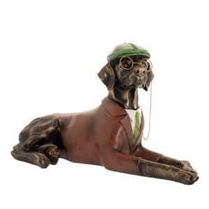 DECO POLYRESIN BROWN SITTING DOG W GREEN HAT 65X27X37CM