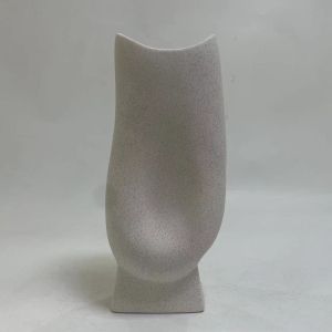 КЕРАМИЧНА ВАЗА СЕРИЯ GLAZE HM4609.01 OFF WHITE 17x12x38Hcm.
