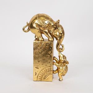 ДЕКОРАТИВЕН СЛОН, ЗЛАТО, 20x9x28см