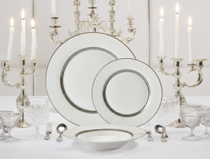  СЕРВИЗ ЗА ХРАНЕНЕ 18 ЧАСТИ ПОРЦЕЛАН СРЕБЪРЕН КАНТ