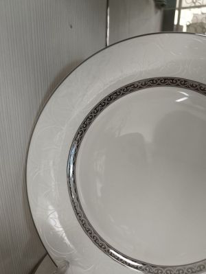  СЕРВИЗ ЗА ХРАНЕНЕ 18 ЧАСТИ ПОРЦЕЛАН СРЕБЪРЕН КАНТ