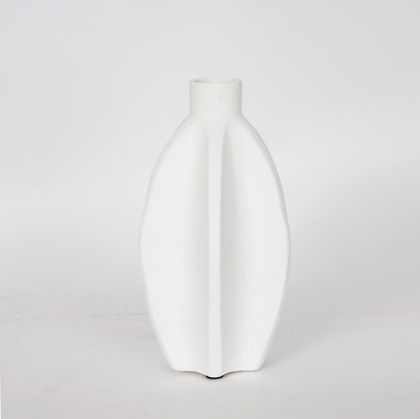 ТАБЕЛА BEACH BAR