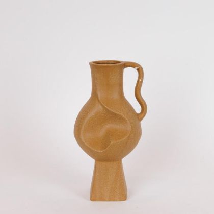 Десен ъглов диван Нова Карина в бежов цвят с бензинови възглавници и табуретка с размери 278х218х85см