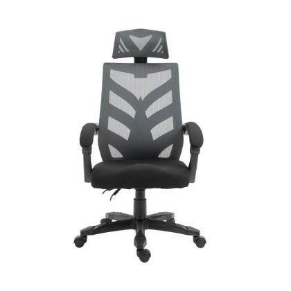 Фотьойл Агнес в бежов цвят дамаска с размери 66х73х77см