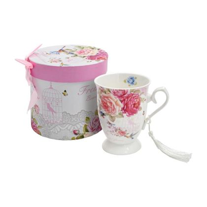 КЕРАМИЧНА ЧАША С ЛЪЖИЧКА В КУТИЯ FL3088 ФЛОРАЛНА 12X11СМ