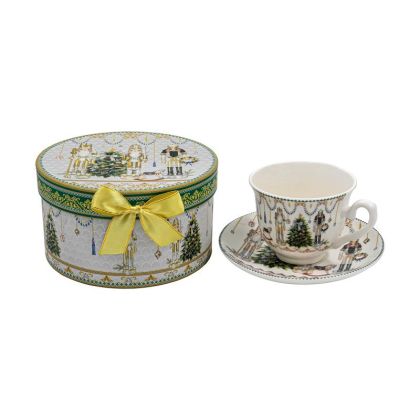 КОЛЕДНА ЧАША В КУТИЯ FL012 ЛЕШНИКОТРОШАЧКА 9X7СМ