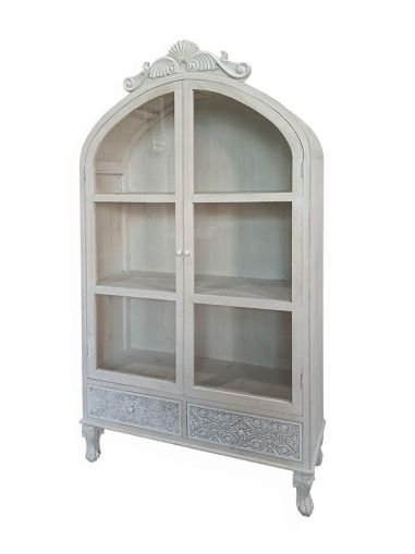 Декорация за маса Скулптура в цвят никел сребро с дървена основа с размери 16х11х65см