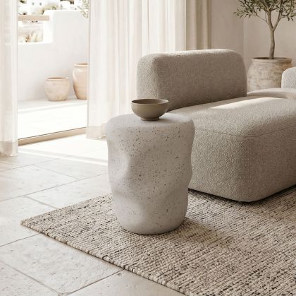 Табуретка-маса Ardini Stone бяла мат MGO D39.5x49.5см