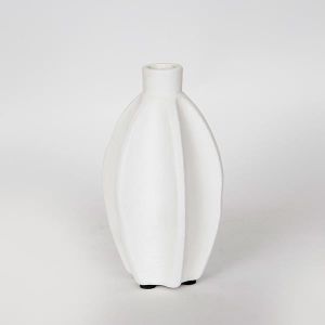 ВАЗА КЕРАМИЧНА, БЯЛА, 13.5x12x23см