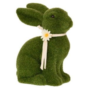 ЗЕЛЕНО ПЛИКНАТО СЕДЯЩО ЗАЙЧЕ С КРАСИВИ БЕЛИ ЦВЕТЯ ВЕЛИКДЕНСКА ДЕКОРАЦИЯ 25 СМ