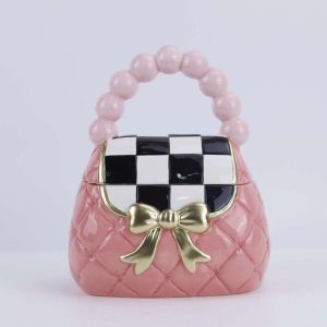 Дървен стол beige