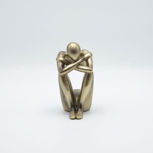 Decorative sculpture figure made of polyresin with a gold surface 11x8.5x16.5cm
