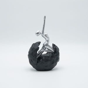 Decorative sculpture figure made of polyresin black and silver 12.5x7x22cm