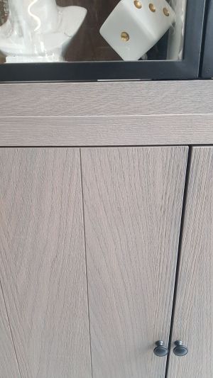 Витрина Future масивно дърво дъб антик 185x45x230см