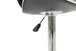 Butterfly bar stool