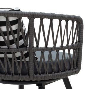 Naoki garden armchair with metal base