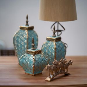 Ceramic vase blue-gold 15*15*26cm