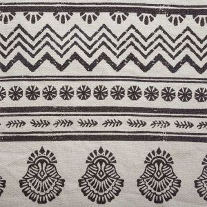 Carpet Rute in black and white 140x70cm