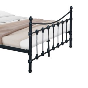Bed Beowulf black metal 150x200x102cm