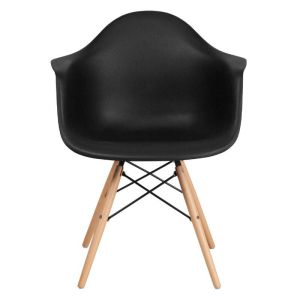 Armchair with wooden legs and plastic seat 65*64*79