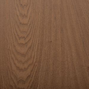 Rustic dining table with Mdf top, oak veneer Hm9012