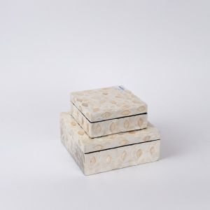 Декоративна кутия S/2, бежова, миди, преливащо бяло 20X20X8СМ / 15X15X6СМ